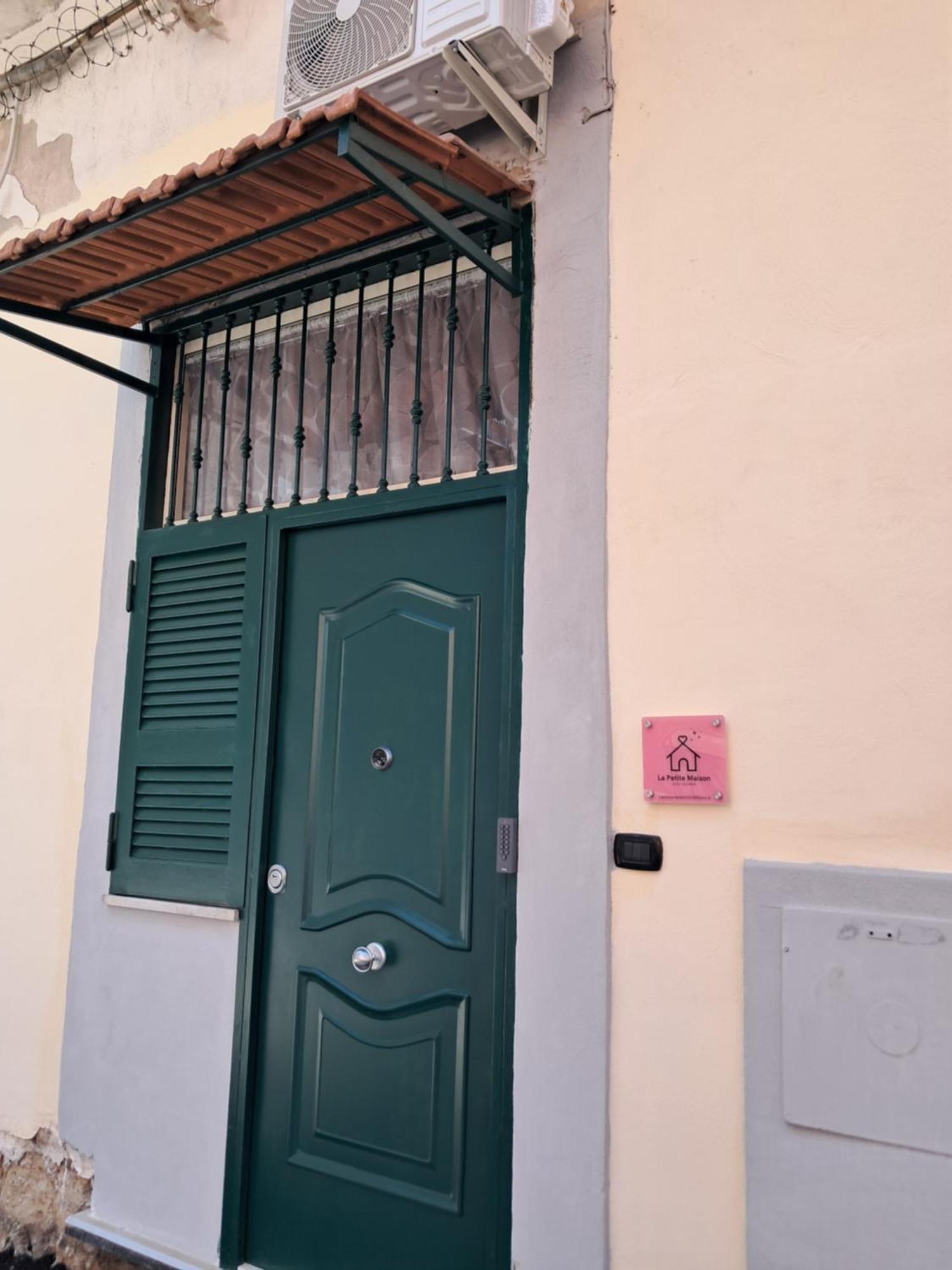 La Petite Maison Neapol Zewnętrze zdjęcie
